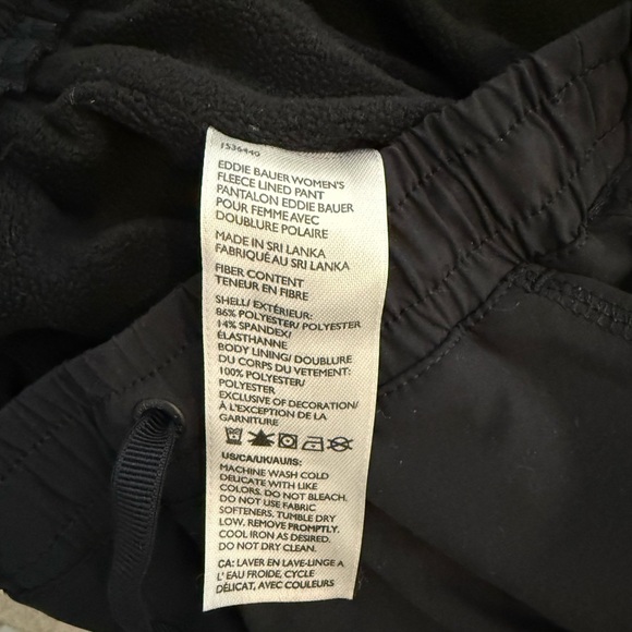 Eddie Bauer Fleece-Lined Black Cargo Joggers - Picture 4 of 4